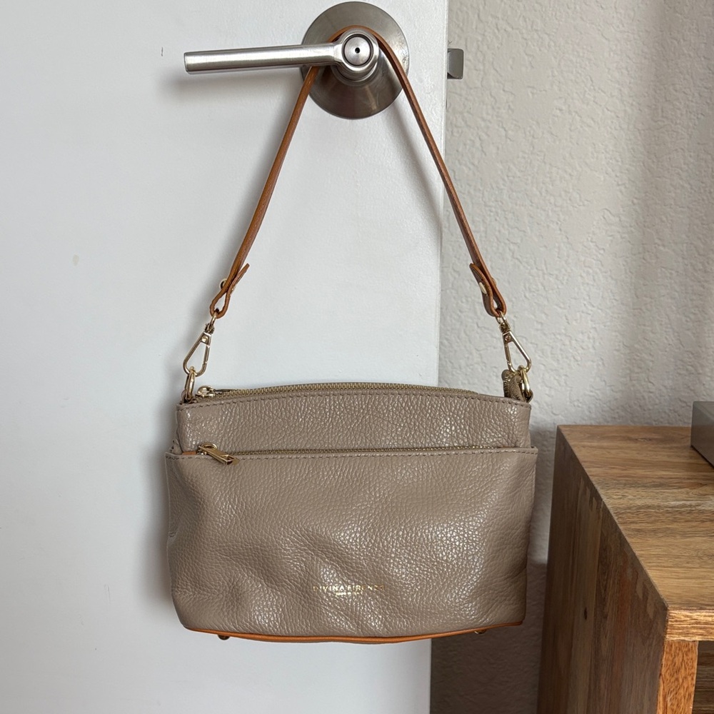 Divine Firenze Leather Bag